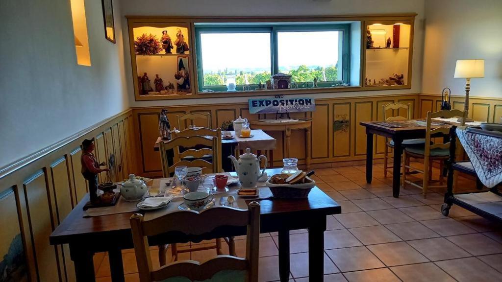 Mas De Bouvau Bed & Breakfast Violes Exterior photo